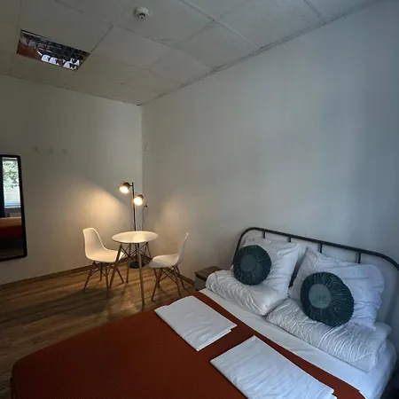 Hostel Centrum Private & Dorms