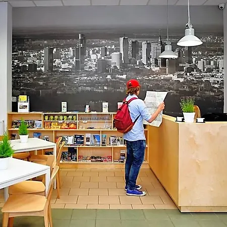 بيت شباب Centrum Private & Dorms *