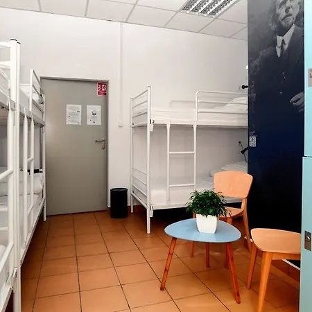 旅馆 Centrum Private & Dorms