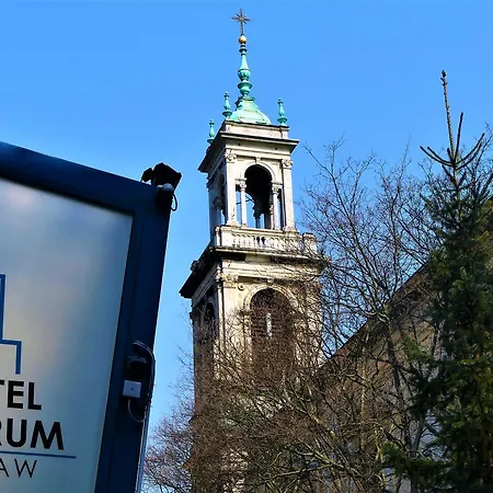 Centrum Private & Dorms Hostel