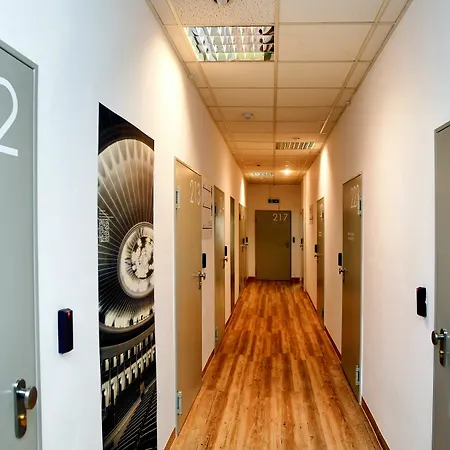 Centrum Private & Dorms Varsovia