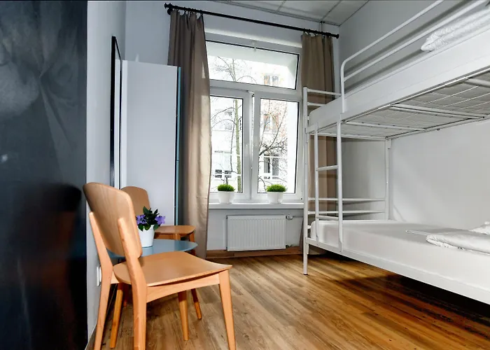 Centrum Private Rooms&dorms Hostel