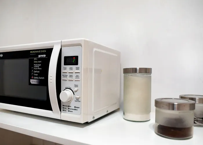 Centrum Private Rooms&dorms Hostel *