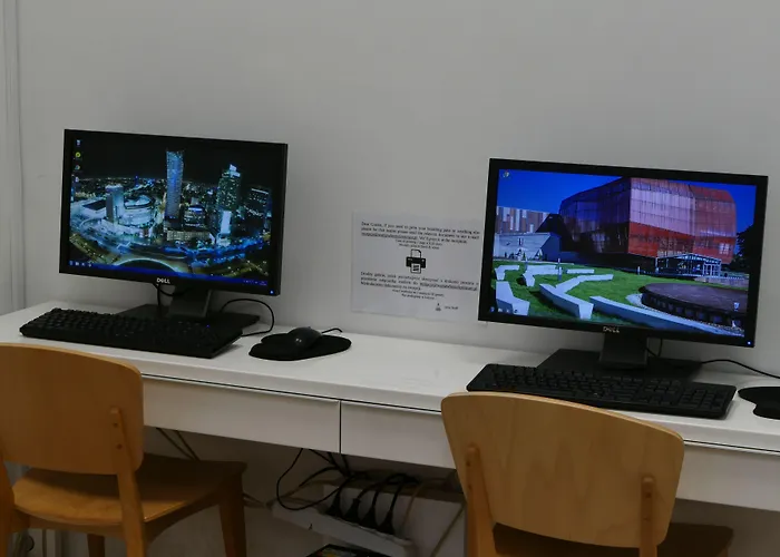 Centrum Private & Dorms Варшава