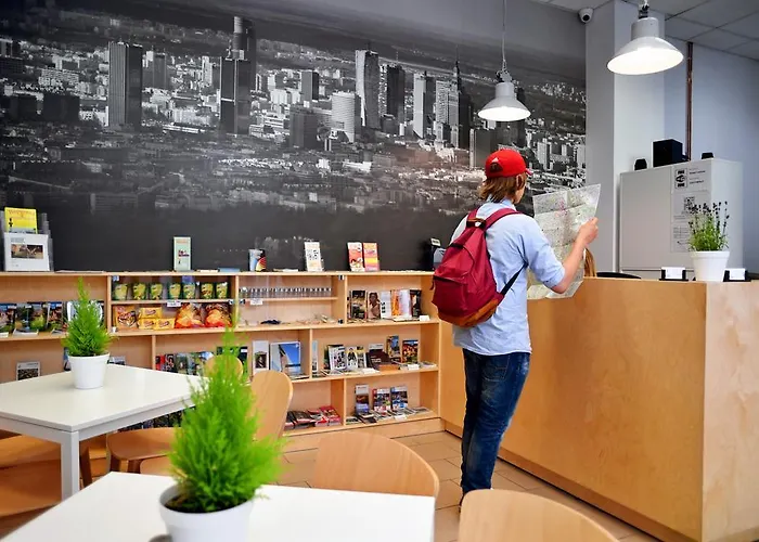 Centrum Private & Dorms Хостел *